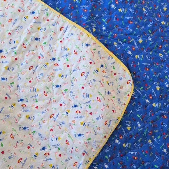 Vintage Child's Square Blanket Hand-made With Unique Pocket Design On One Side - Picture 3 of 7